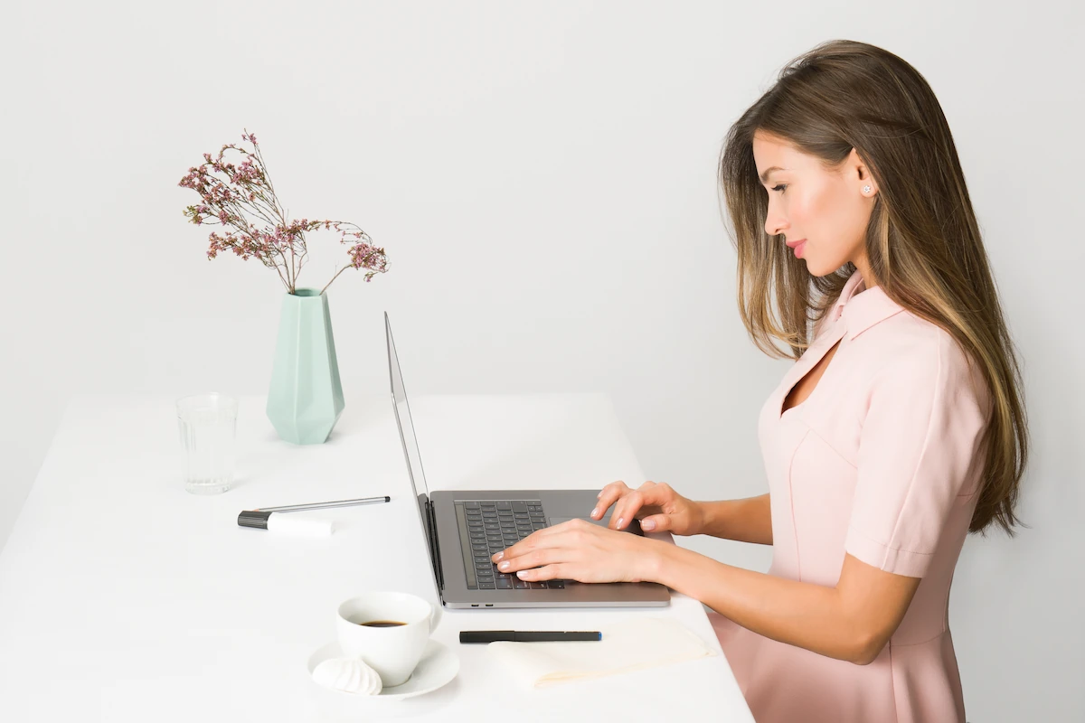young women front of a laptop